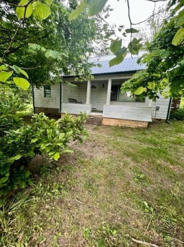 14222 Kimberley Rd, Nelsonville, OH 45764-9469