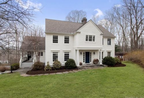 33 Lost Mine Pl, Ridgefield, CT 06877-3435