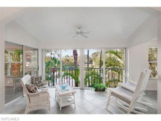419 Emerald Bay Cir, Naples FL 34110-8681 exterior