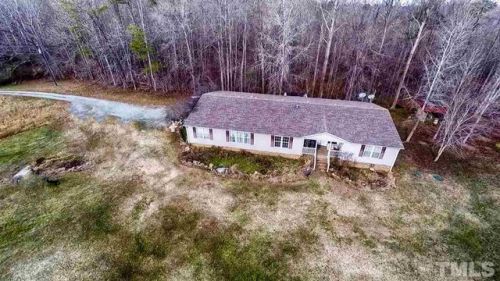 1734 Haw River Hopedale Rd, Burlington NC  27217-8911 exterior