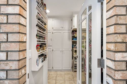 11389 Orange Park Blvd, Orange CA  92869-2118 exterior