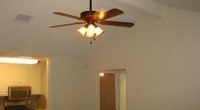 16240 Sun View Ln, Conroe TX  77302-5559 exterior