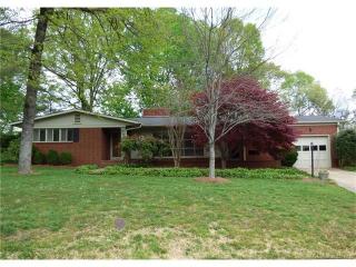 618 Hedrick Dr, Statesville, NC 28677-3132