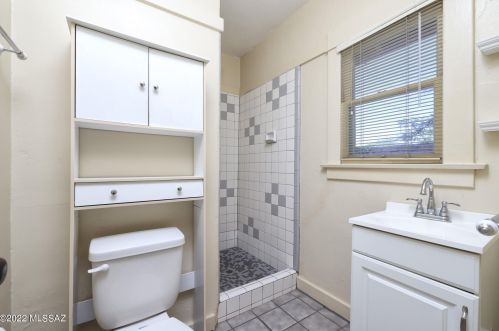 1042 3 Ave, Tucson AZ  85705-7472 exterior