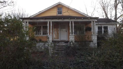 1511 Red Hill Cir, Speedwell, TN 37870-6016