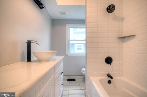 219 5th Ave, Runnemede NJ  08078-1313 exterior