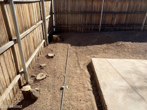 2606 Columbus Blvd, Tucson, AZ 85712-1938