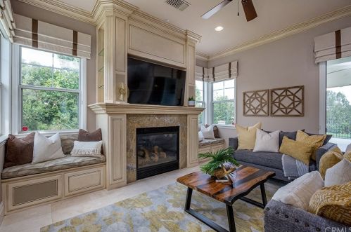 1721 Morning Dove Ln, Redlands CA  92373-5383 exterior