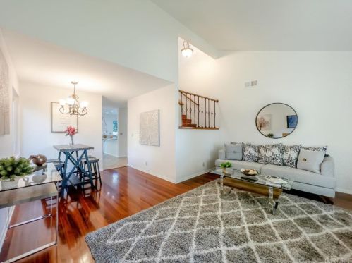 215 Winewood St, San Diego, CA 92114-5953