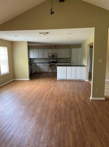 7816 El Dorado Dr, Austin TX  78737-3007 exterior