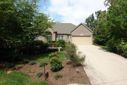 29 Camden Ct, Crossville, TN 38558-2765
