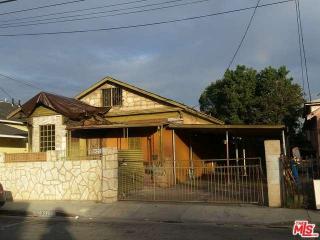 8222 Bell Ave, Los Angeles, CA 90001-4019