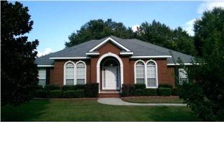 1075 Wakefield Dr, Mobile, AL 36695-8526