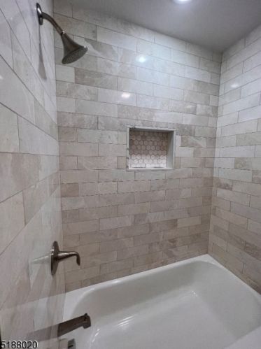 416 Lawton Ave, Cliffside Park NJ  07010-1902 exterior