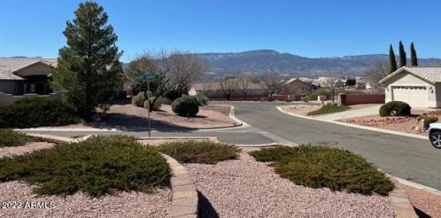 875 Cedar Ridge Ct, Cornville, AZ 86325-4862