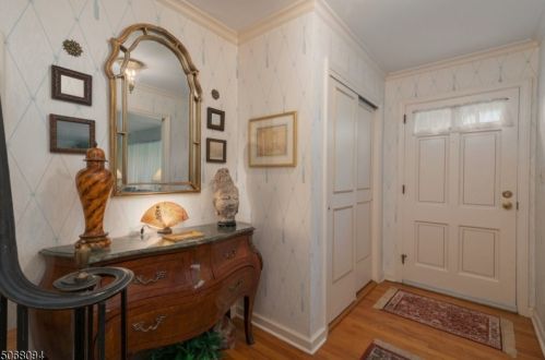 35 Hector Rd, Greystone Park, NJ 07950-1503