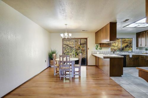 12895 Francis Dr, Grass Valley, CA 95949-6516