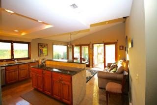 1544 Hawk View Dr, Encinitas CA  92024-1273 exterior