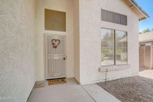 16043 Maui Ln, Sun City AZ  85379-5137 exterior