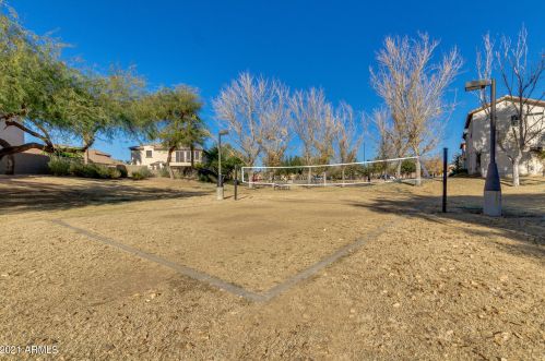 4231 Sundance Ave, Gilbert AZ 85297-6623 exterior