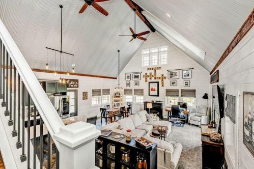 17978 Nashport Rd, Nashport OH  43830-4601 exterior