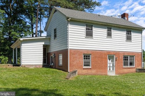 13952 Kings Hwy, Montross VA  22520-2419 exterior