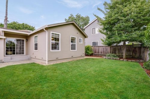 1009 Marsh Rd, Redwood City CA  94063-4431 exterior