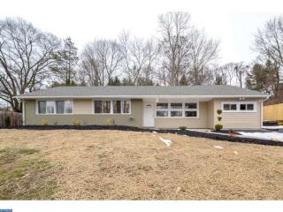 1304 Cromwell Rd, Ardsley, PA 19038-7426