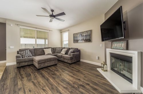 334 Percheron Ct, San Jacinto CA  92582-3231 exterior