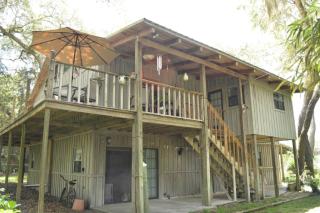 303 Gold Dust Rd, Branford, FL 32008-5077