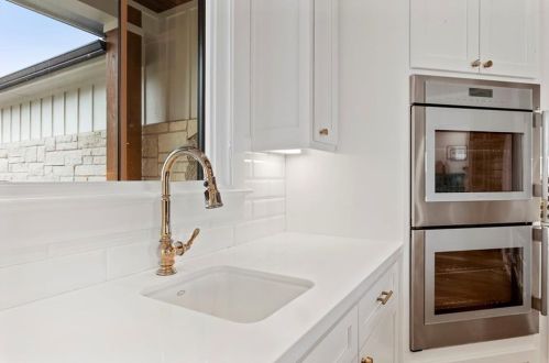 176 Chama Trce, Mount Sharp, TX 78620-5253