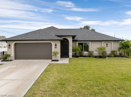 231 26th Ave, Cape Coral, FL 33993-4341