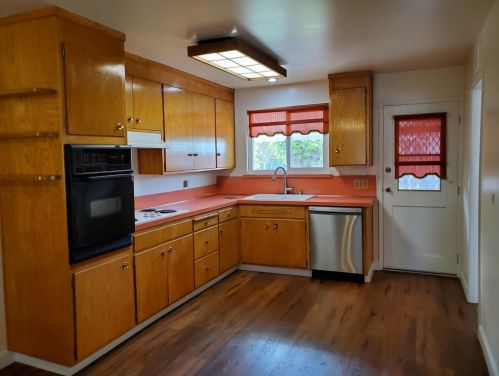 14980 Freeman Ave, San Jose, CA 95127-1203