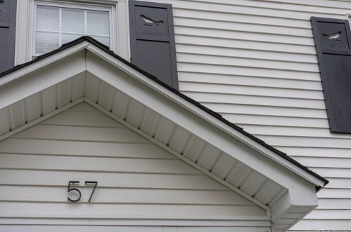 57 Wade Ter, Bridgeport, CT 06604-1807