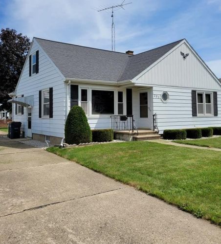 293 18th St, Fond Du Lac, WI 54935-6067