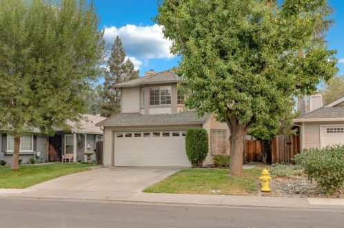1241 Camphor Dr, Woodland, CA 95776-6717