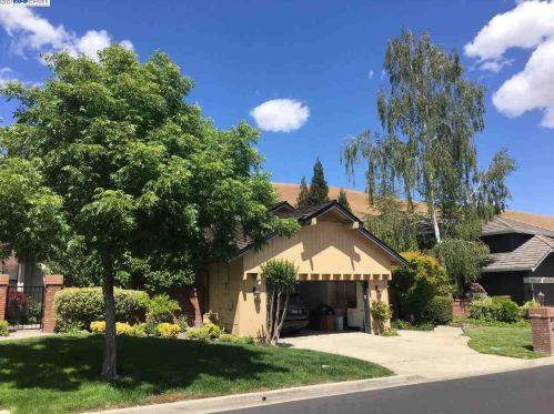 928 Redwood Dr, Danville, CA 94506-2163