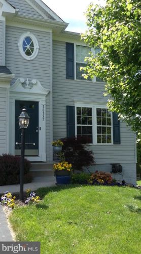10137 Spring Dr, Gordonsville VA  22942-7581 exterior
