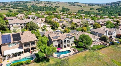 1573 Terracina Dr, Folsom CA  95762-5407 exterior