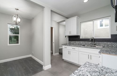 6878 Delta Ave, Long Beach, CA 90805-1113