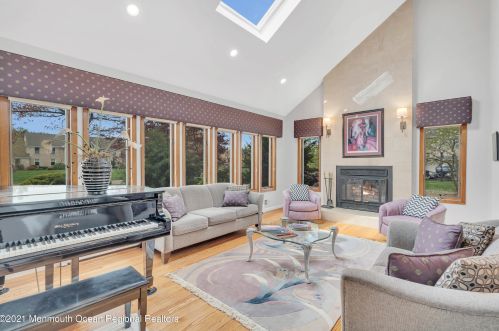 1808 Murray Dr, Belmar NJ  07719-9512 exterior