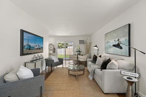 13214 Helmer Dr, Whittier, CA 90602-3325