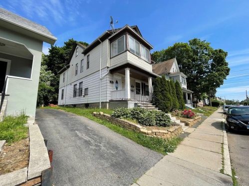 388 Hillside Ave, Hartford, CT 06106-3828