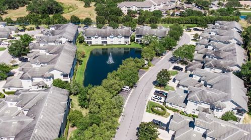 629 Grasslands Village Cir, Lakeland FL 33803-5479 exterior