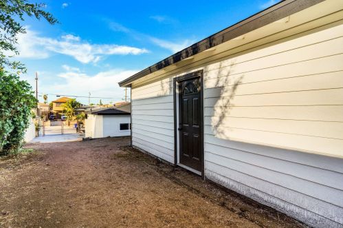 2412 20th St, National City CA  91950-6108 exterior