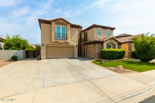 820 Canyon Way, Chandler, AZ 85249-5348