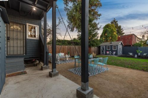 733 59th St, Oakland CA 94609-1417 exterior