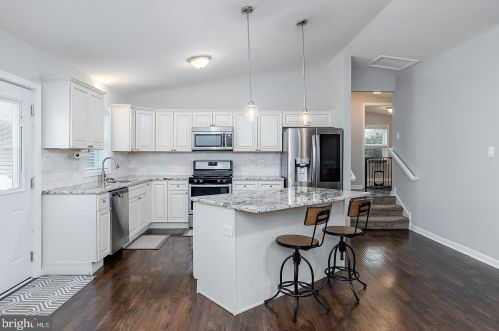 30 Bellmawr Ave, Gloucester NJ  08031-1329 exterior