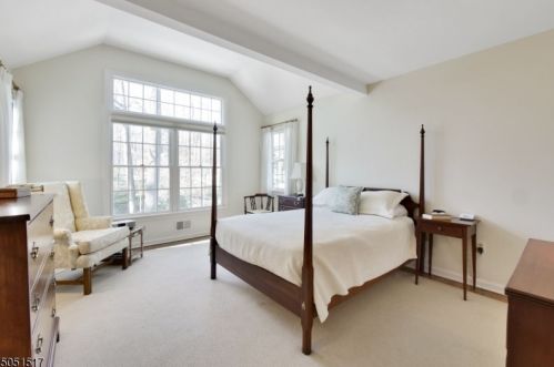 350 Lafayette Ave, Chatham Township NJ  07928-1652 exterior