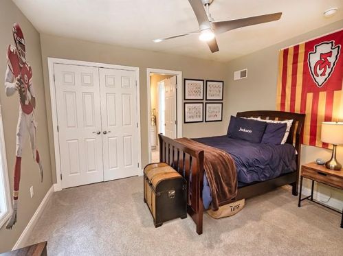 121 Windermere Ct, Canonsburg PA  15317-3671 exterior